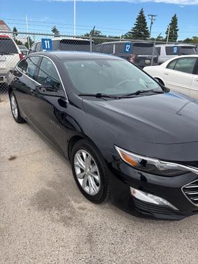2022 Chevrolet Malibu FWD LT