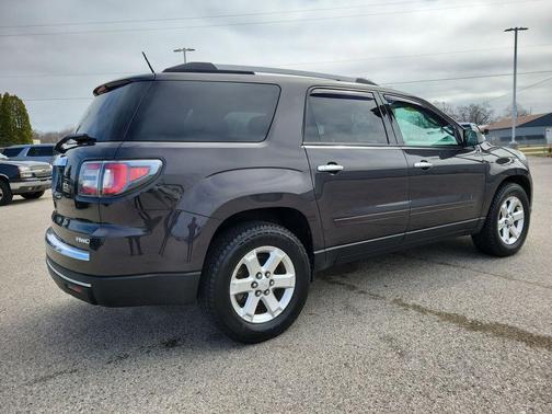 2016 GMC Acadia SLE-2