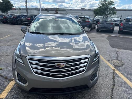 2017 Cadillac XT5 Premium Luxury