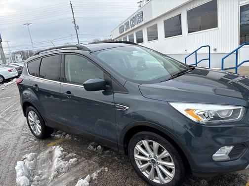 2019 Ford Escape SEL