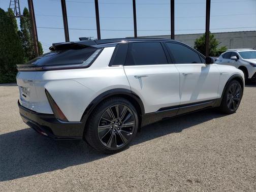 2024 Cadillac LYRIQ Sport w/1SK
