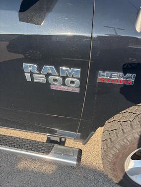 2019 RAM 1500 SLT