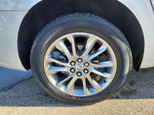 2023 Buick Enclave Essence AWD