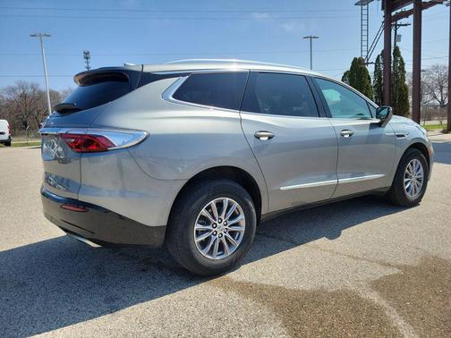 2023 Buick Enclave Essence AWD
