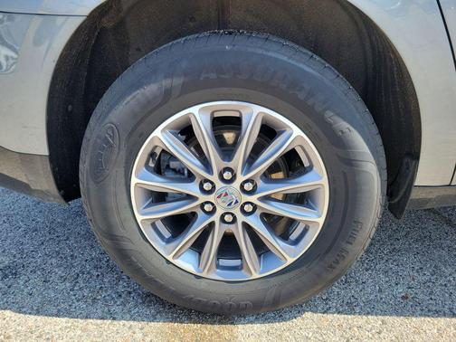 2023 Buick Enclave Essence AWD