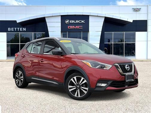 2020 Nissan Kicks SR