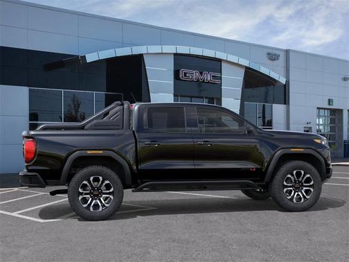 2025 GMC Canyon AT4
