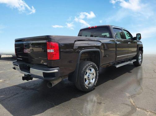 Onyx Black 2018 GMC Sierra 2500 SLT