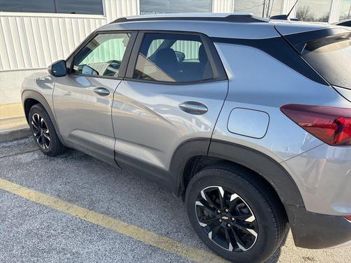 Sterling Gray Metallic 2023 Chevrolet Trailblazer LT