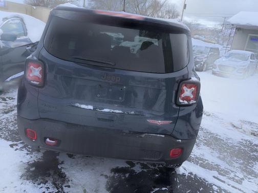 2020 Jeep Renegade Trailhawk