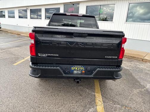 2020 Chevrolet Silverado 1500 Custom