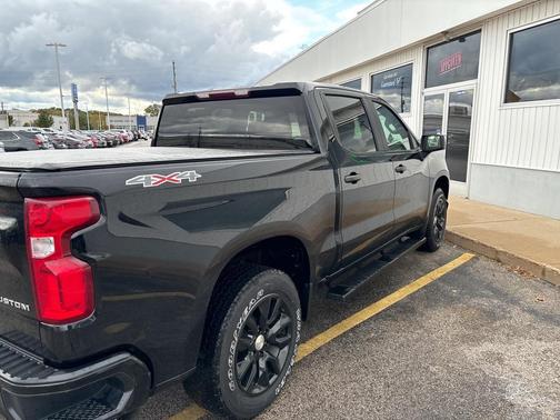 2020 Chevrolet Silverado 1500 Custom