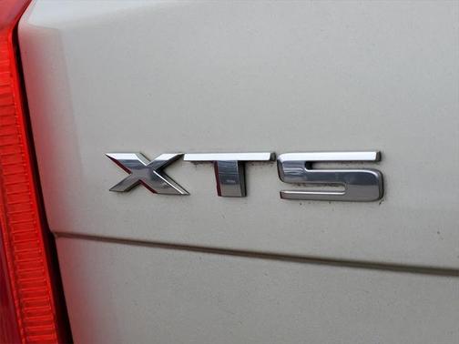 2016 Cadillac XTS Luxury