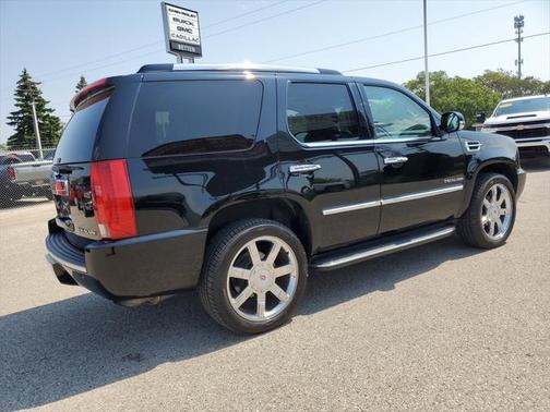 2014 Cadillac Escalade Luxury