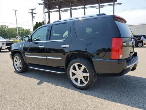 2014 Cadillac Escalade Luxury
