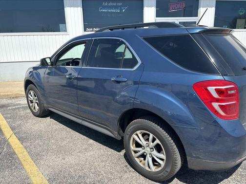 Patriot Blue Metallic 2016 Chevrolet Equinox LT