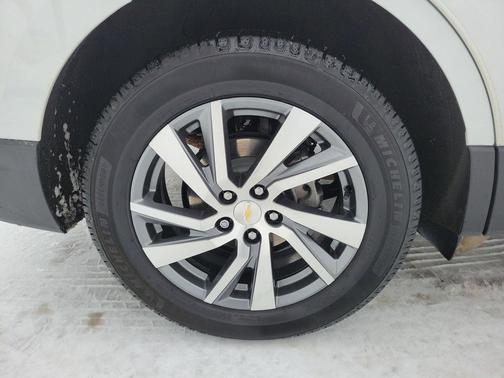 2022 Chevrolet Equinox Premier w/1LZ