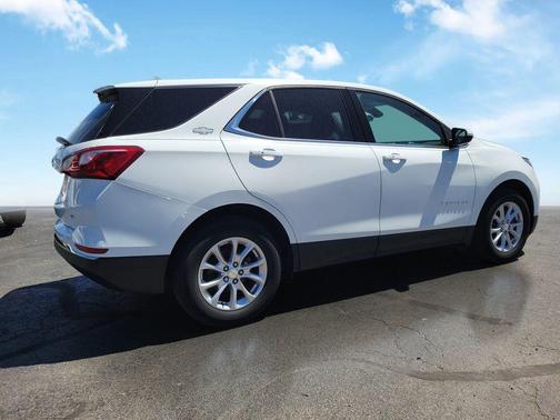 Summit White 2019 Chevrolet Equinox 1LT