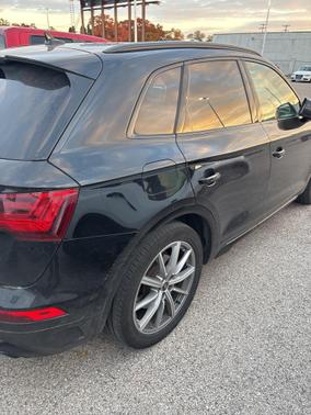 2024 Audi Q5 e 55 S line Prestige