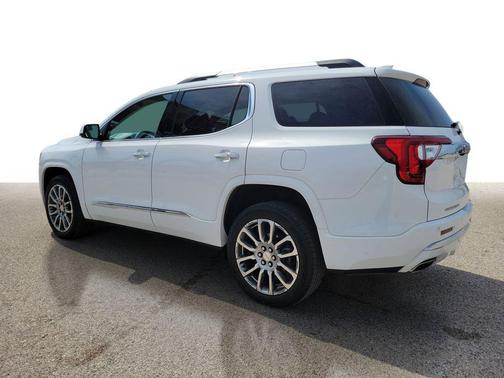 Summit White 2023 GMC Acadia Denali