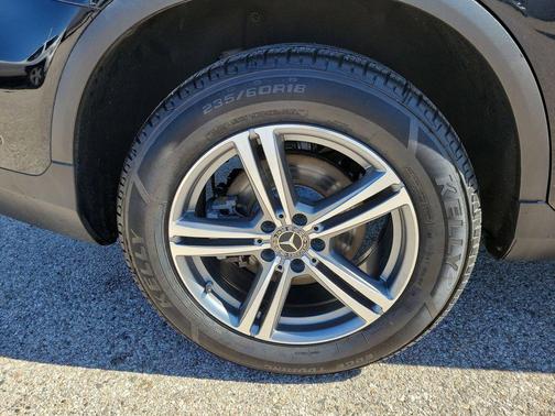 2021 Mercedes-Benz GLC 300 4MATIC