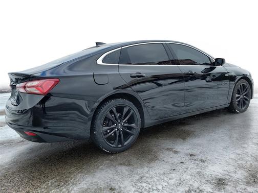 2021 Chevrolet Malibu FWD LT