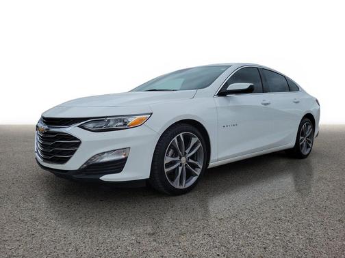 Summit White 2024 Chevrolet Malibu FWD 2LT