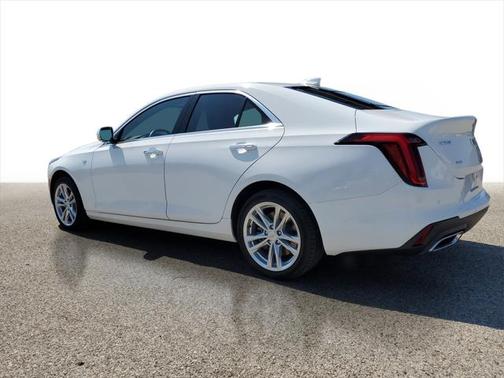 2023 Cadillac CT4 Luxury