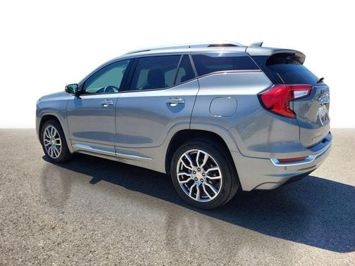 Sterling Metallic 2023 GMC Terrain Denali