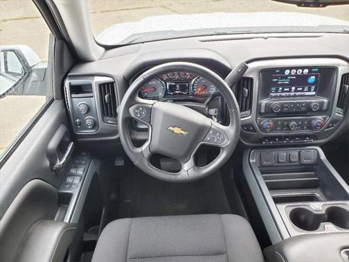 Summit White 2017 Chevrolet Silverado 1500 2LT