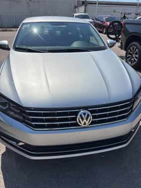 2017 Volkswagen Passat 1.8T S