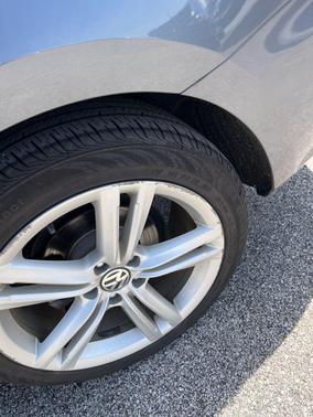 Platinum Gray Metallic 2014 Volkswagen Passat 2.0L TDI DSG SE w/Sunroof