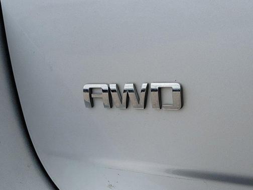 Silver Ice Metallic 2015 Chevrolet Equinox LS