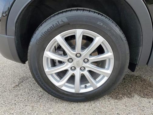 2022 Cadillac XT4 Luxury