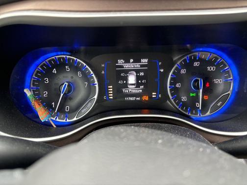 2018 Chrysler Pacifica Touring-L