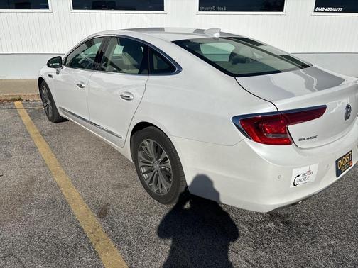 2017 Buick LaCrosse Essence