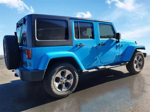 2017 Jeep Wrangler Unlimited Sahara