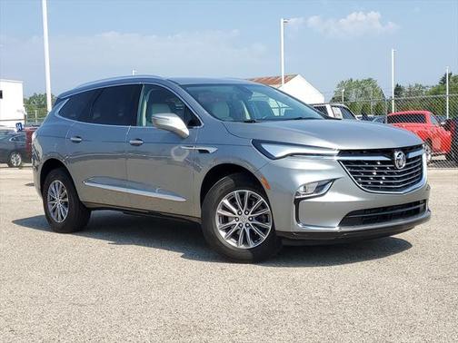 2023 Buick Enclave Essence FWD