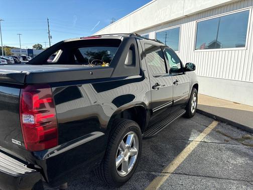 2011 Chevrolet Avalanche 1500 LT
