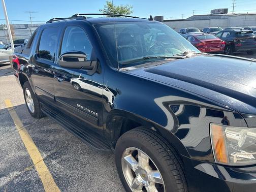 2011 Chevrolet Avalanche 1500 LT