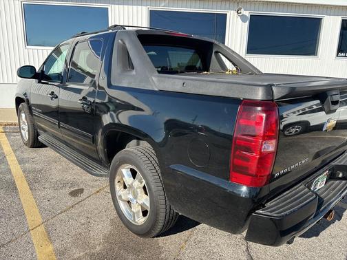 2011 Chevrolet Avalanche 1500 LT