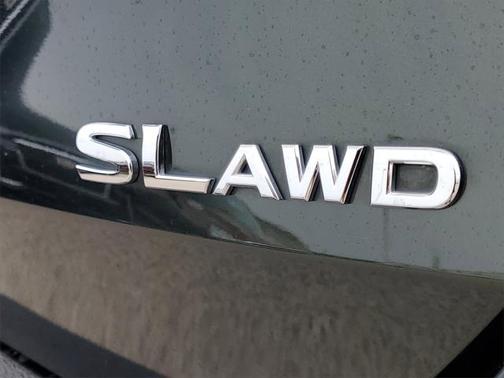 2020 Nissan Rogue SL