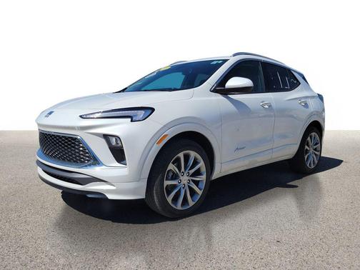 White Frost Tricoat 2025 Buick Encore GX Avenir