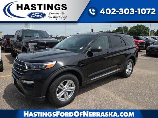 AGATE BLACK METALLIC 2023 Ford Explorer XLT