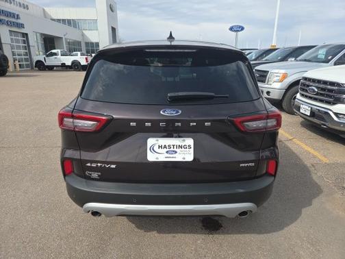 CINNABAR RED METALLIC PC 2023 Ford Escape ACTIVE