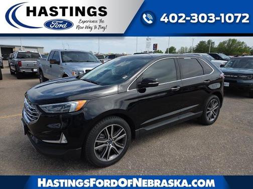 AGATE BLACK METALLIC 2022 Ford Edge TITANIUM