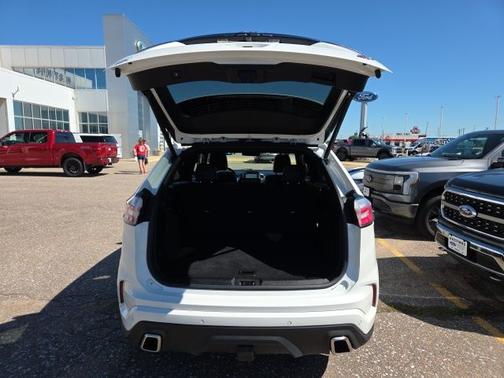 2024 Ford Edge ST