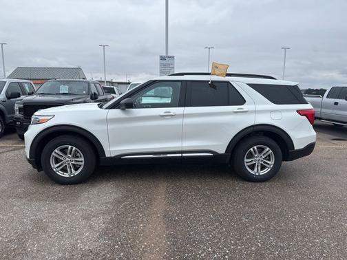 STAR WHITE MET TRI-COAT 2022 Ford Explorer XLT
