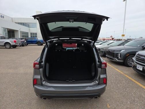 2025 Ford Escape ST-LINE ELITE