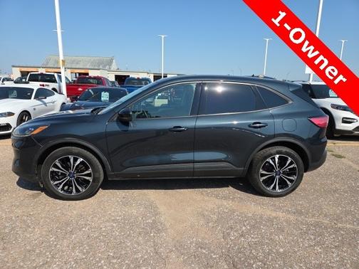 2022 Ford Escape SE